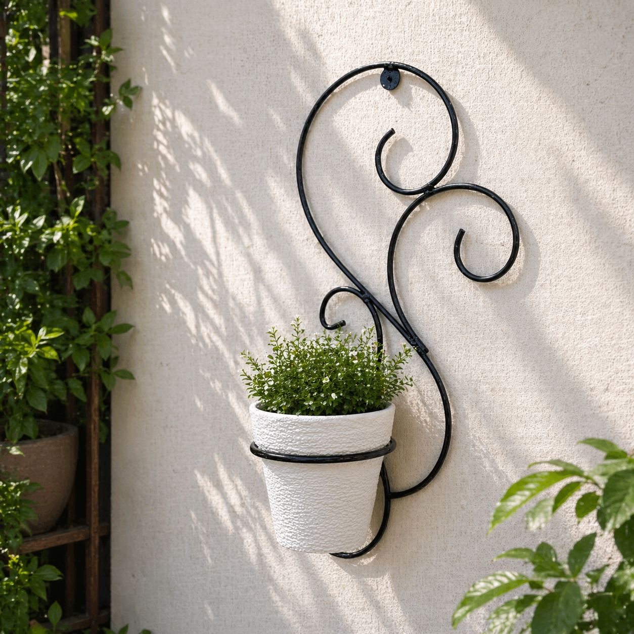 S-Shape Wall Planter Hanger for Indoor & Outdoor Use
