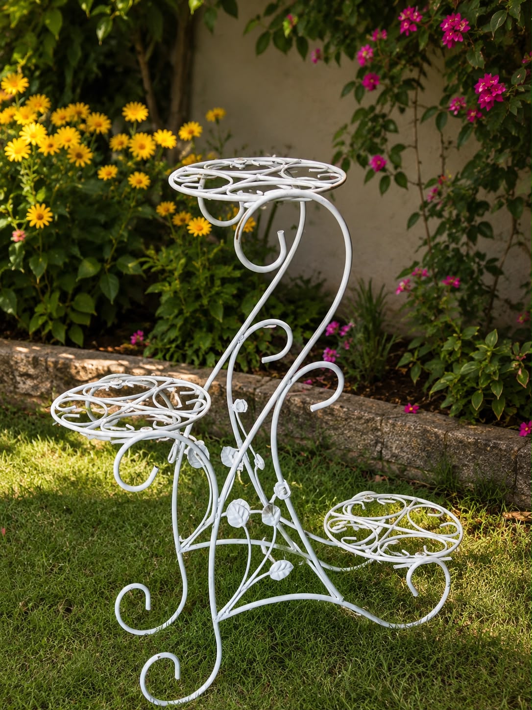 3-Tier Decorative Plant Stand – White